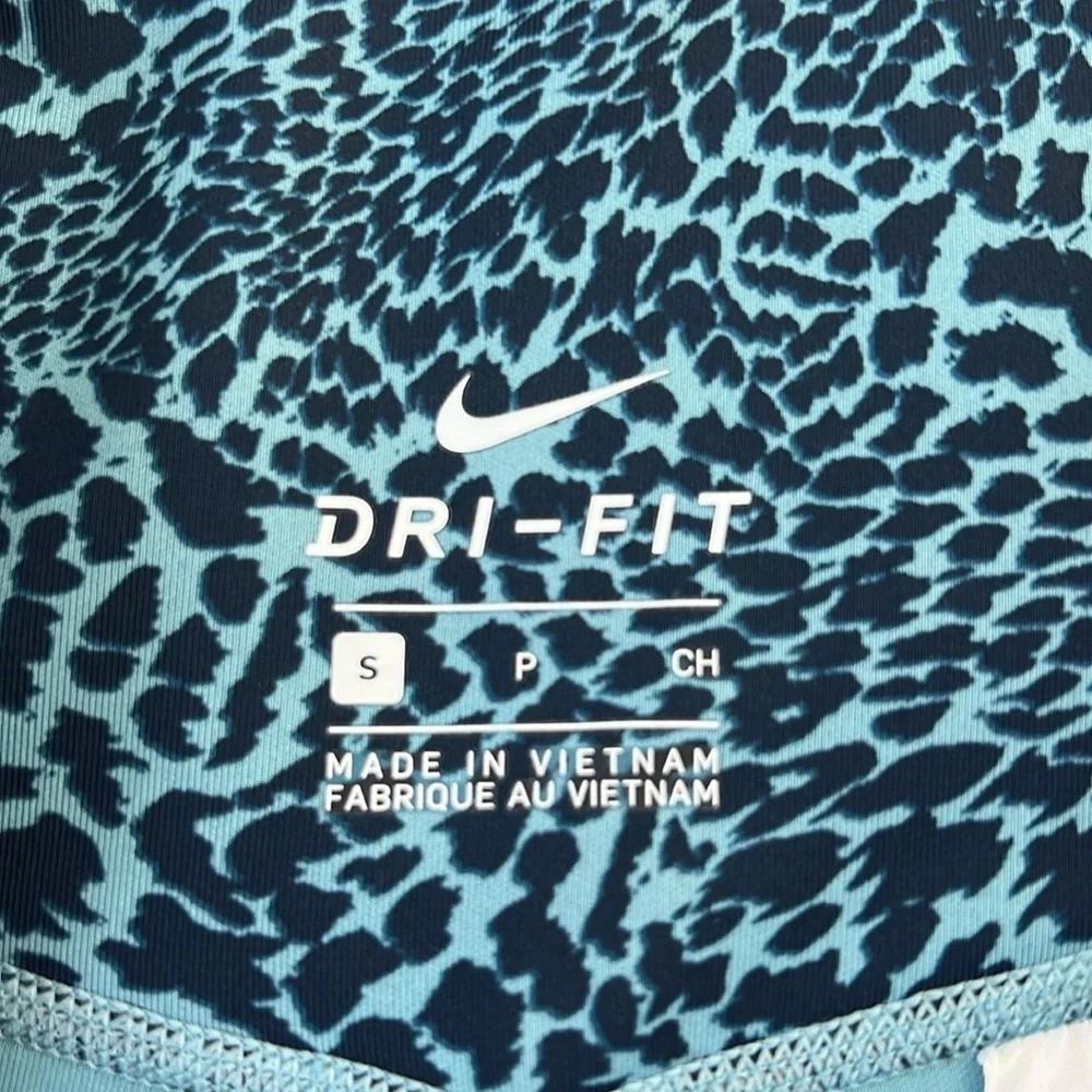 Nike One Leopard Dri-Fit Tights Small - Picture 3 of 6